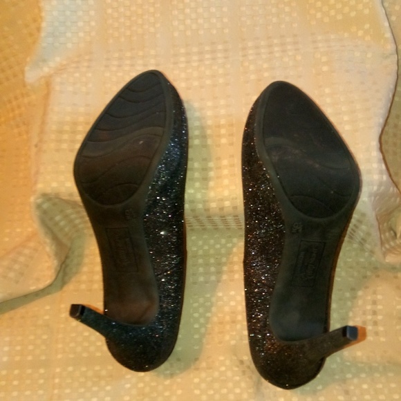 Fioni - Night Heels - Picture 4 of 5
